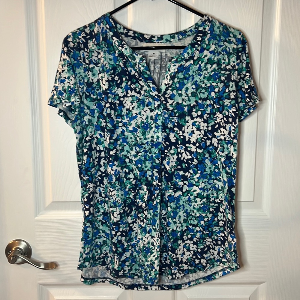 Liz Claiborne Women’s Floral Top Size Medium